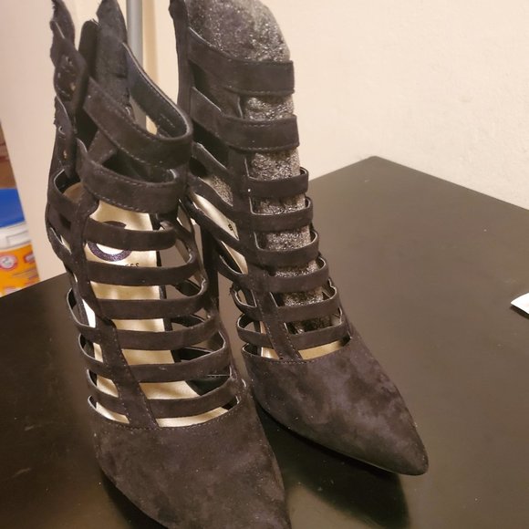 G By Guess Dareful Booties Size 9.5- NEW! - Picture 5 of 8